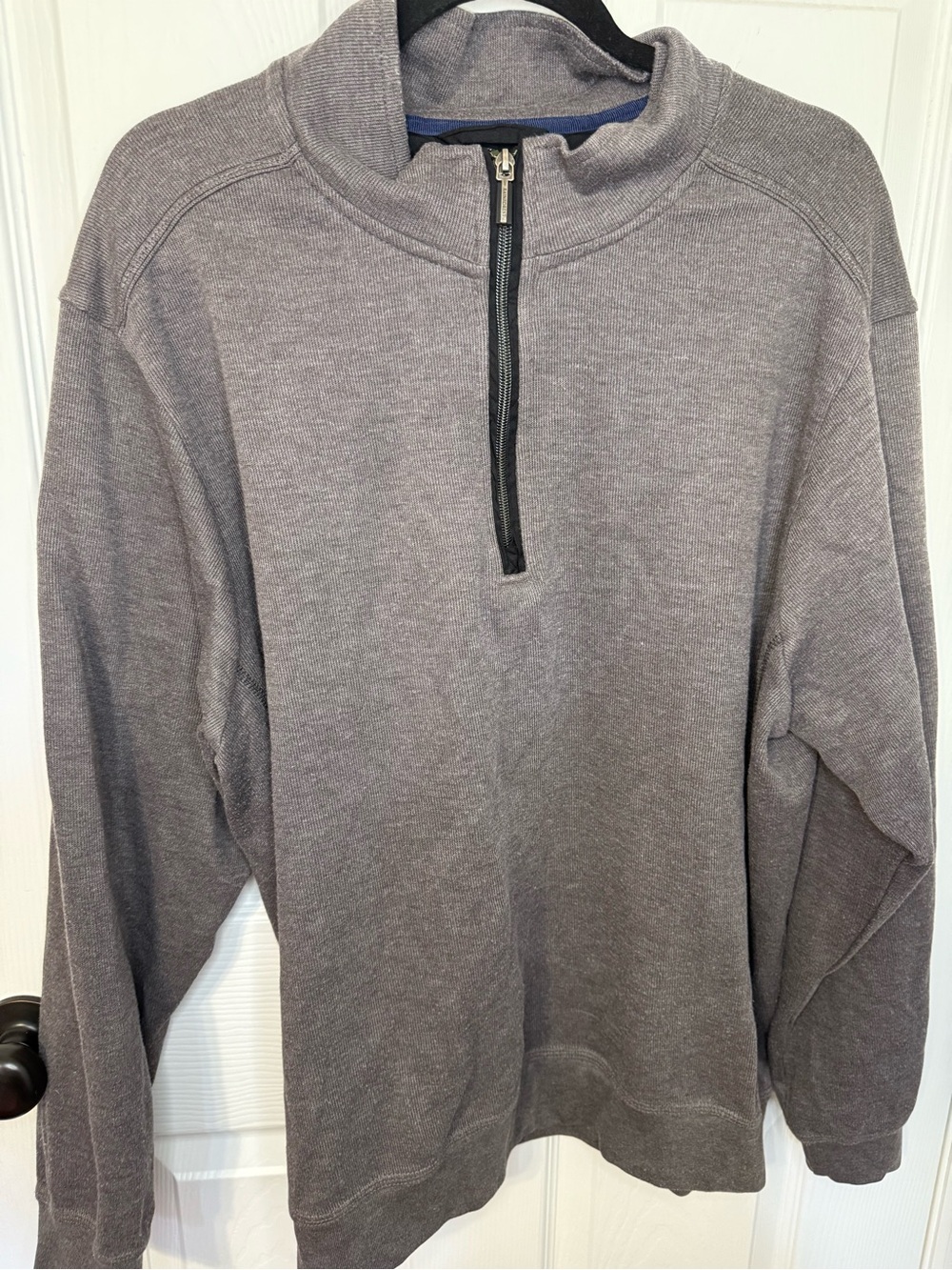 RAINFOREST Men's Gray Half-Zip Sweater